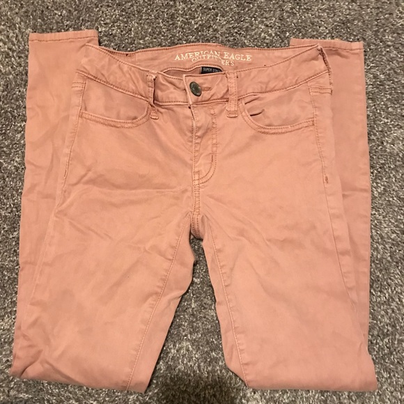 Size 2 American Eagle jeans, super stretch! - Picture 4 of 5